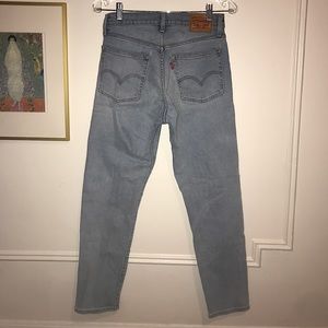 Levi’s Wedgie Fit Straight Leg Size 26